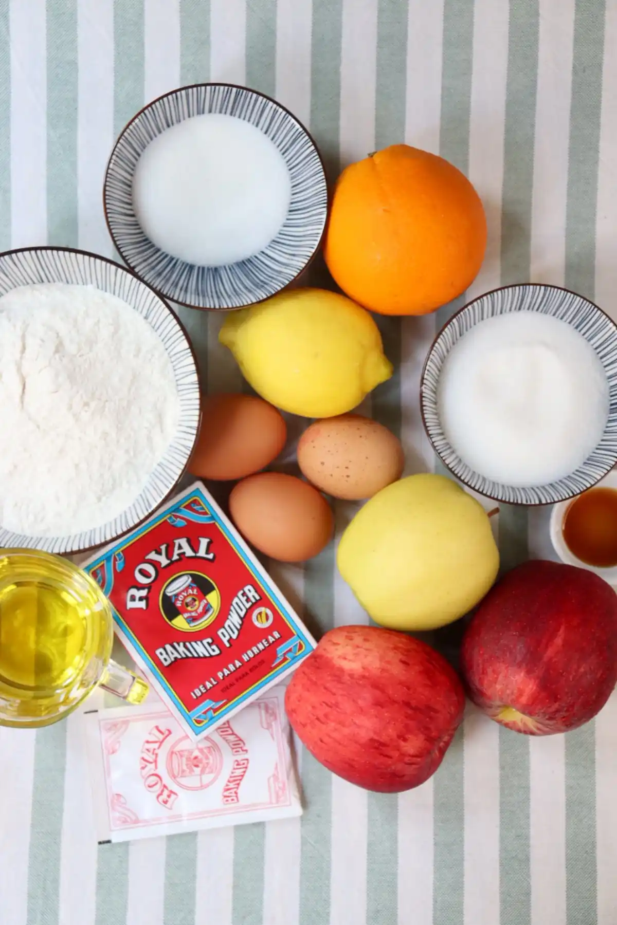 romisbakes recipe Apple cake