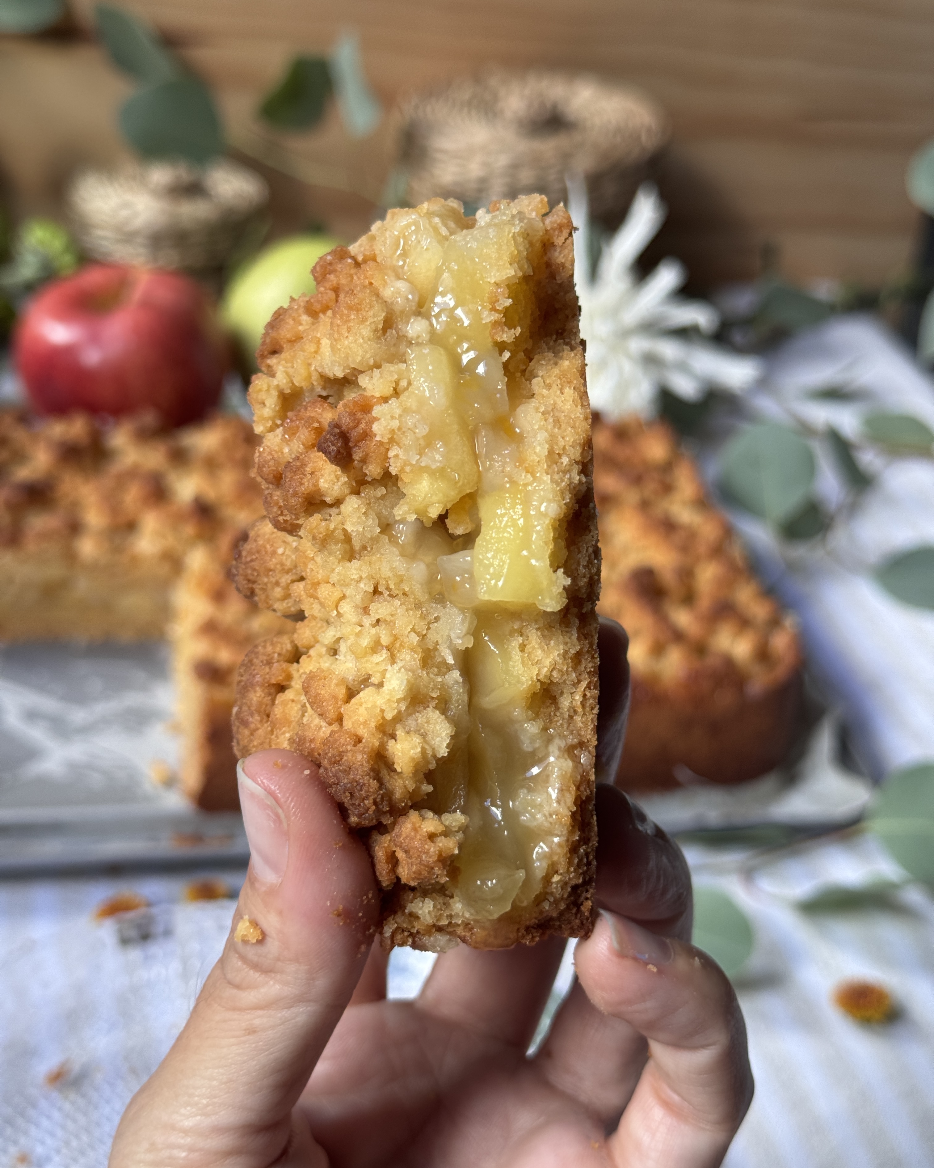 romisbakes recipe Apple crumble