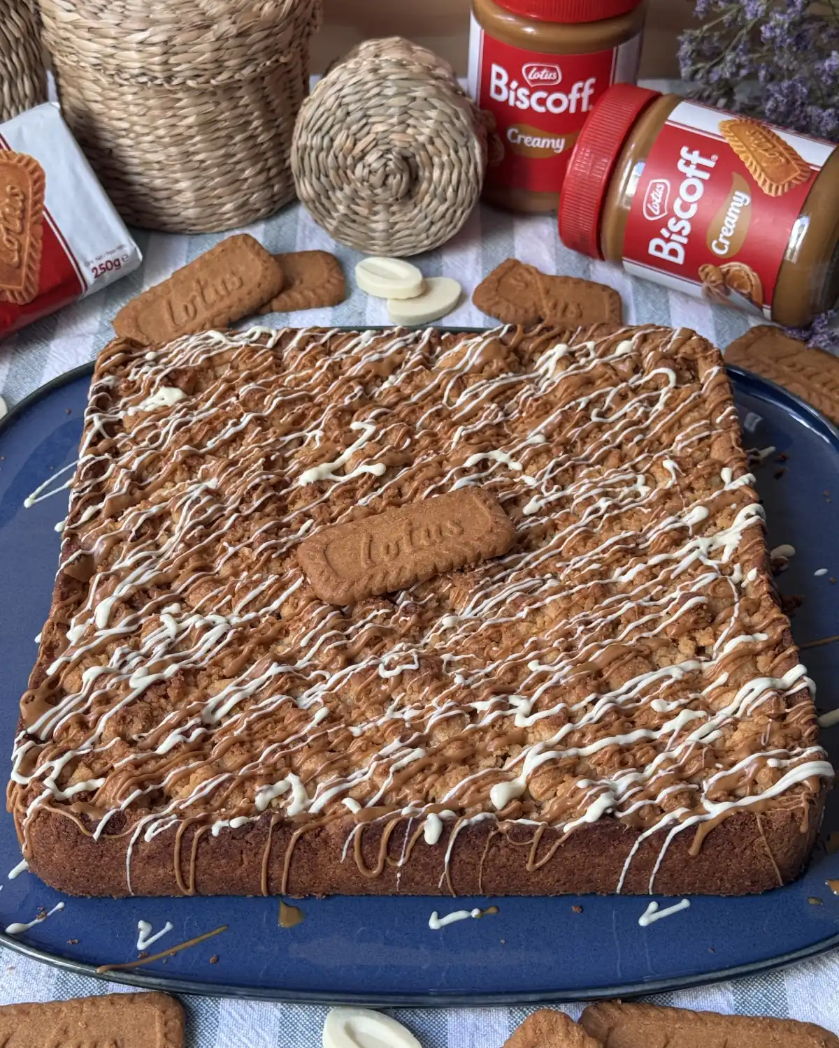 romisbakes receta Crumble de Biscoff y chocolate blanco