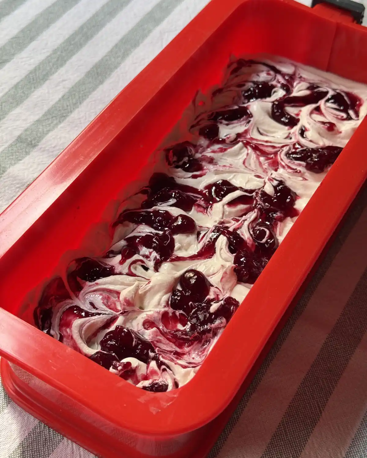 romisbakes receta Black Forest Viennetta (Comtessa)