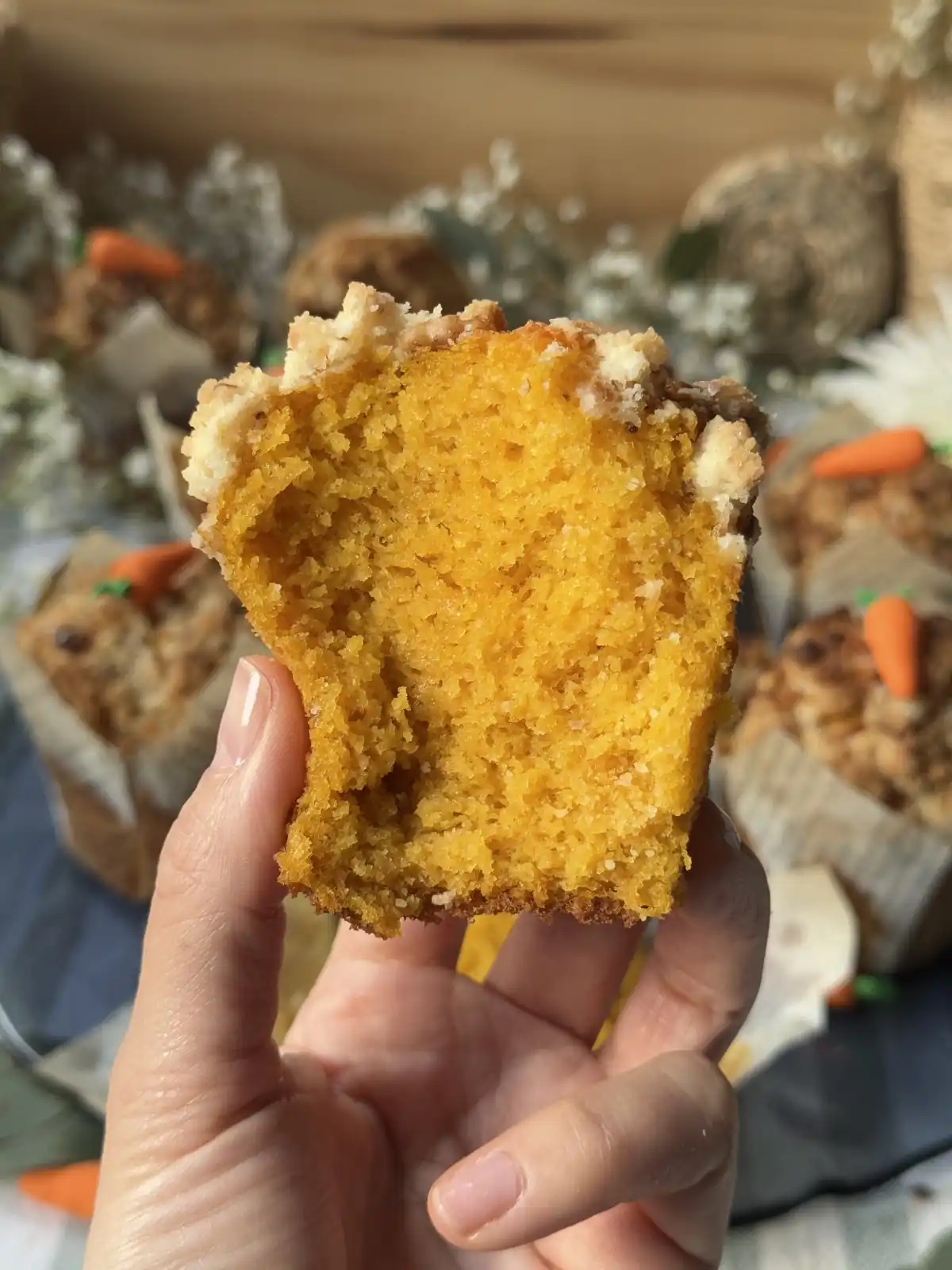 romisbakes receta Muffins de zanahoria con crumble de nueces