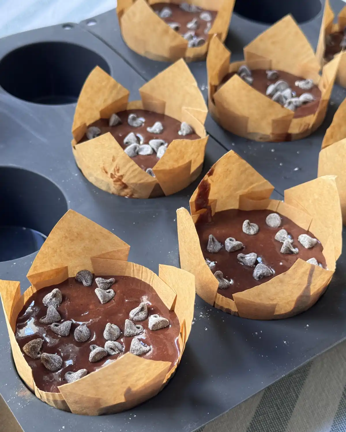 romisbakes recipe Chocolate banana muffins