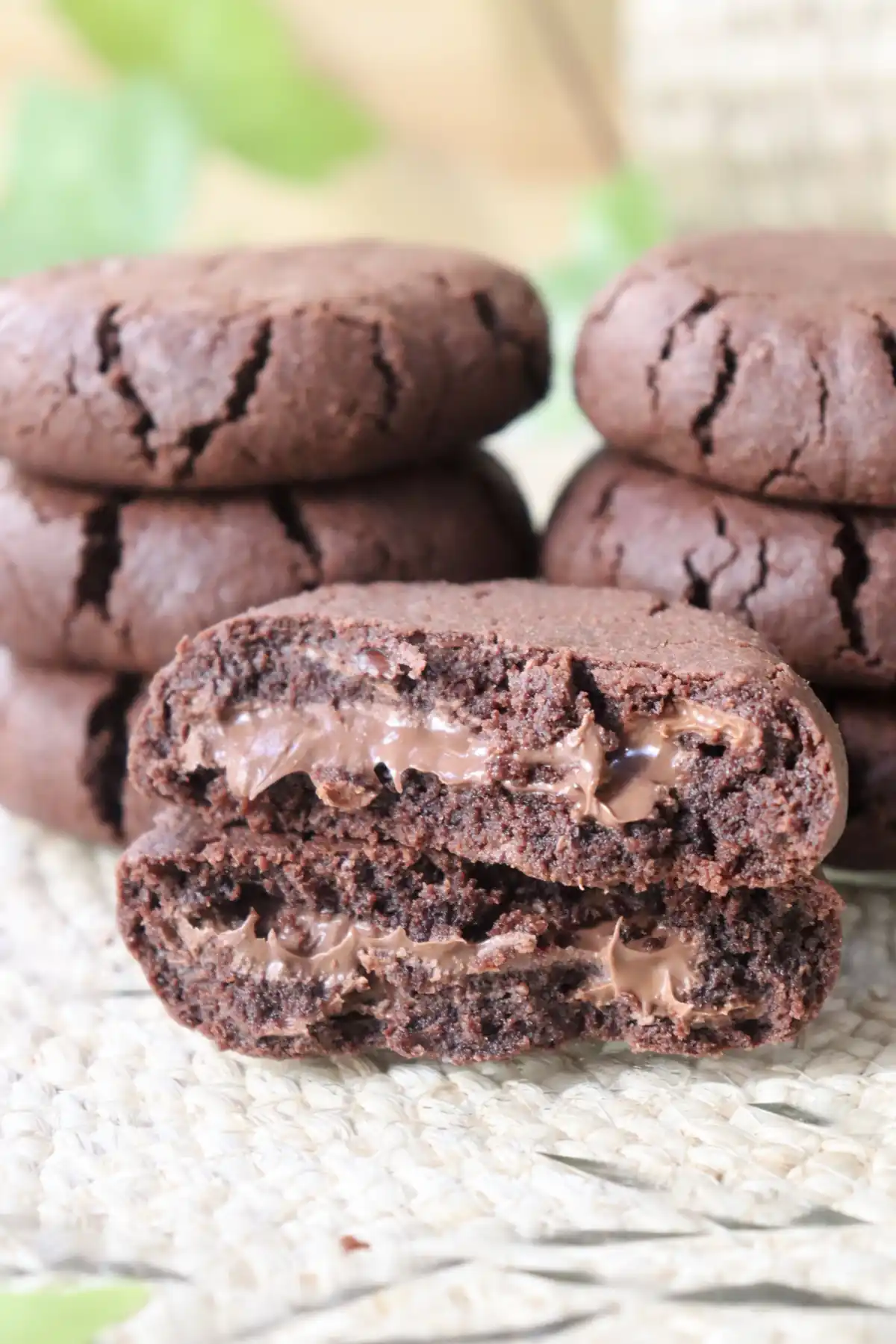 romisbakes recipe Chocolate cookies with chocolate chips and Nutella