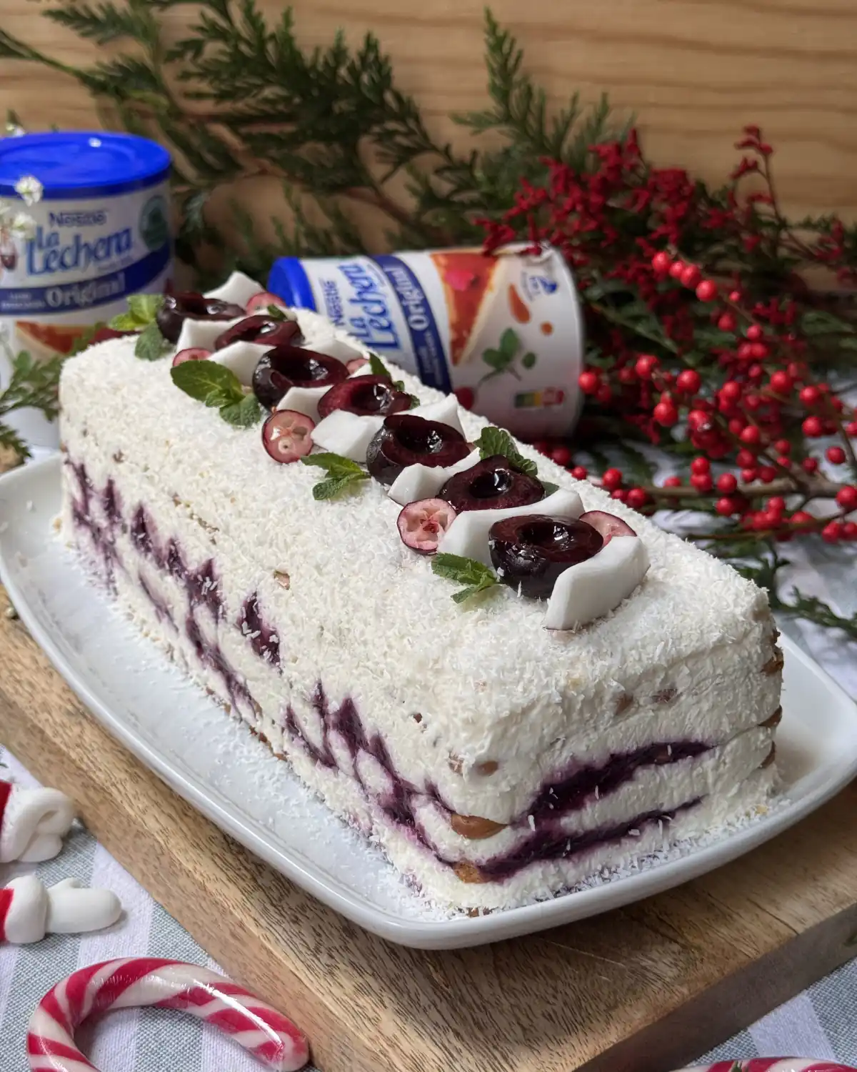 romisbakes receta Tarta de galletas, coco, leche condensada y frutos rojos