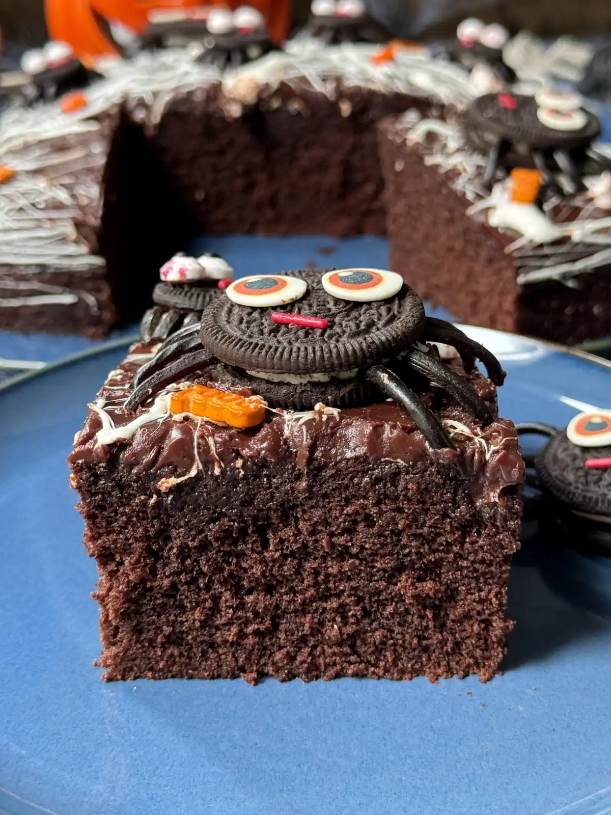 romisbakes recipe Halloween chocolate cake