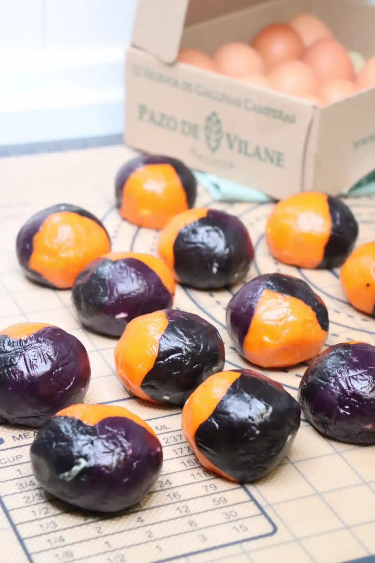 romisbakes recipe Tricolor halloween cookies