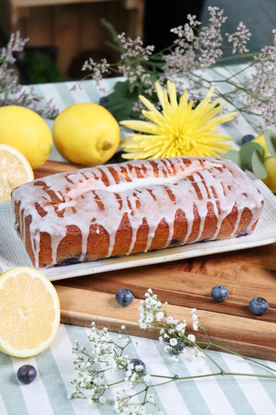 romisbakes receta bizcocho de limón y arándanos sin lactosa