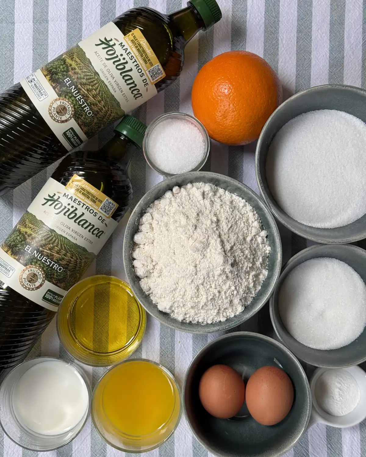 romisbakes recipe Orange doughnuts with EVOO