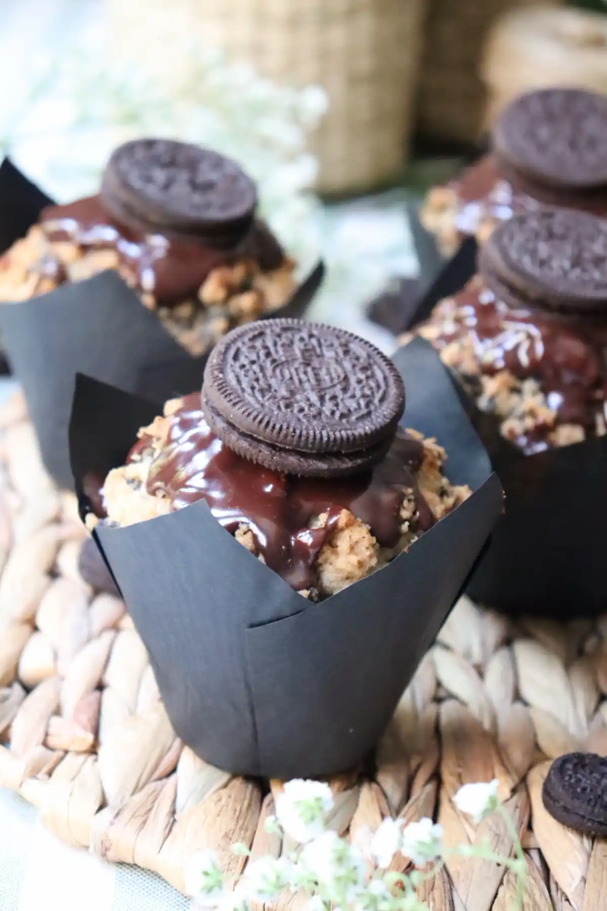 romisbakes recipe Oreo and chocolate muffins