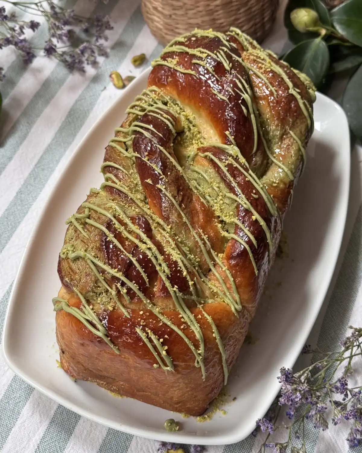 romisbakes receta Trenza de brioche con crema de pistacho