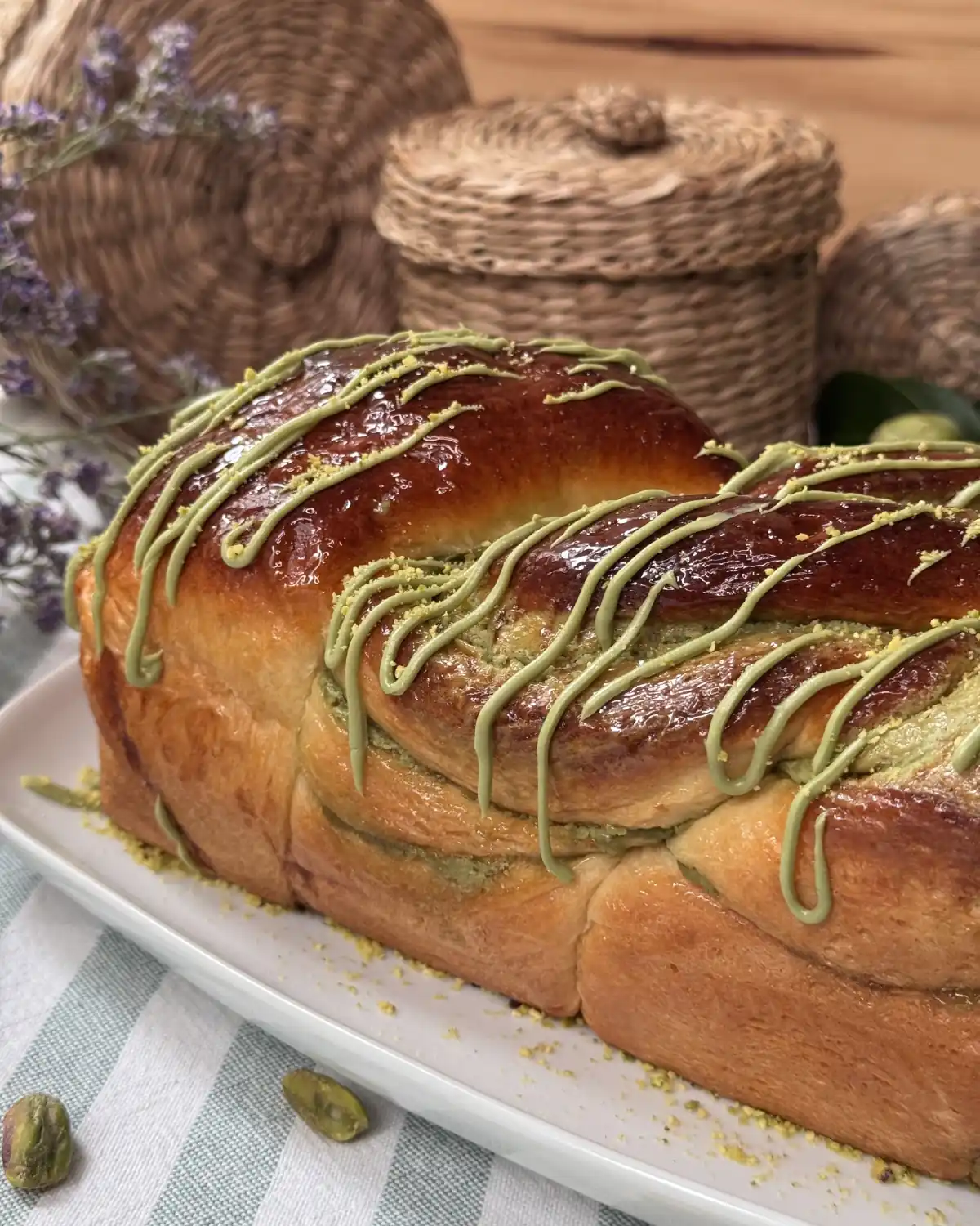 romisbakes receta Trenza de brioche con crema de pistacho
