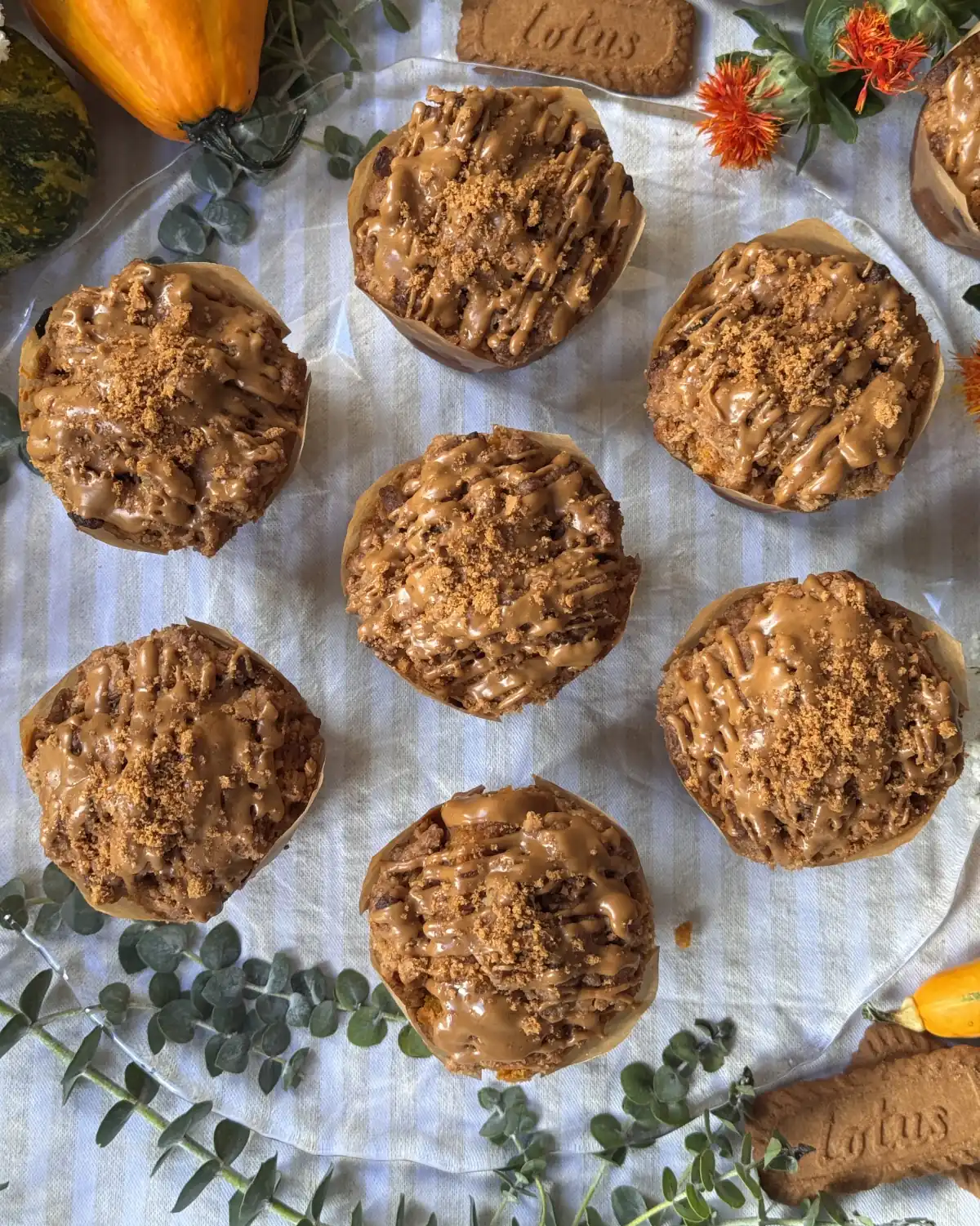 romisbakes recipe Pumpkin and Lotus muffins
