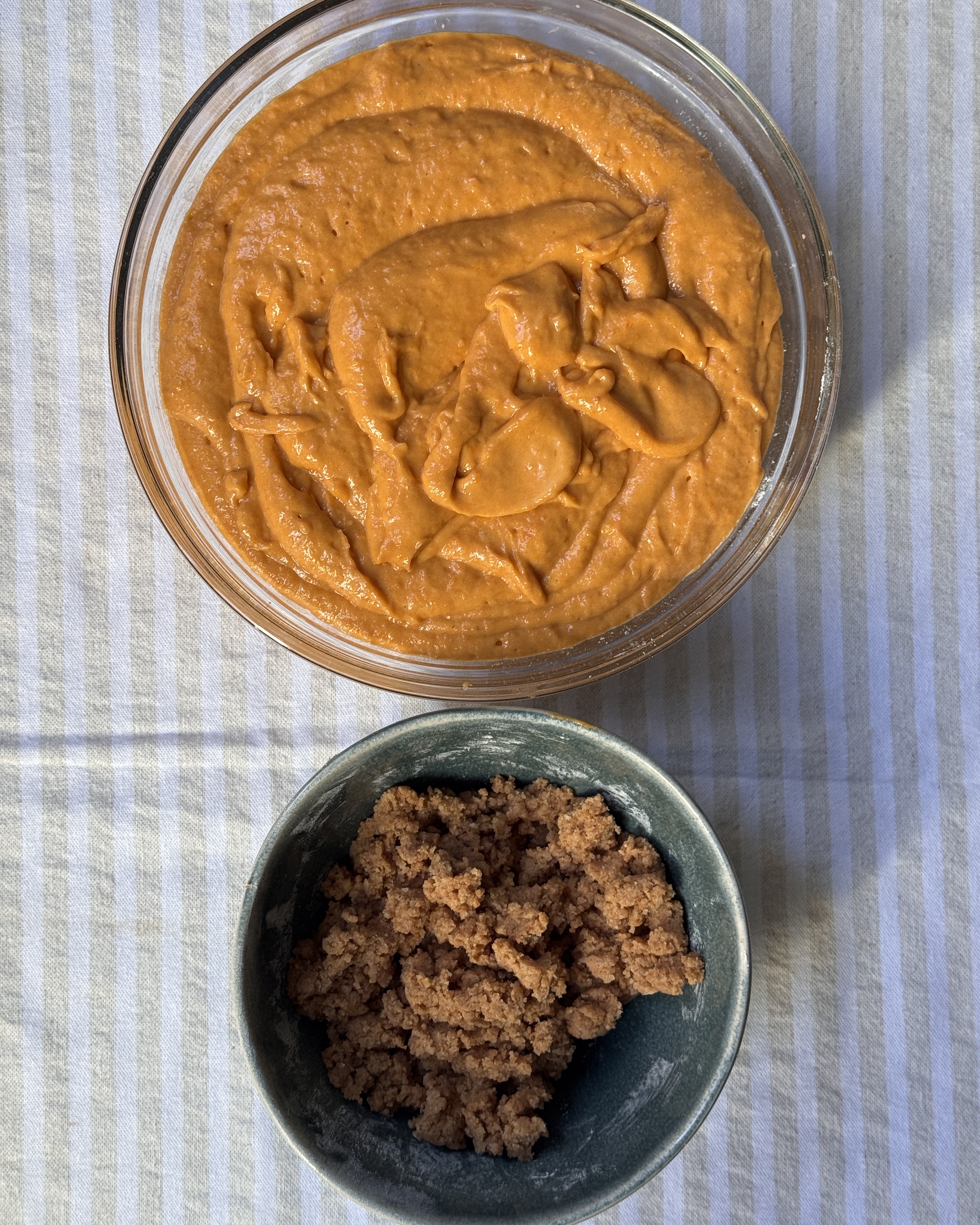romisbakes recipe Pumpkin and lotus muffins