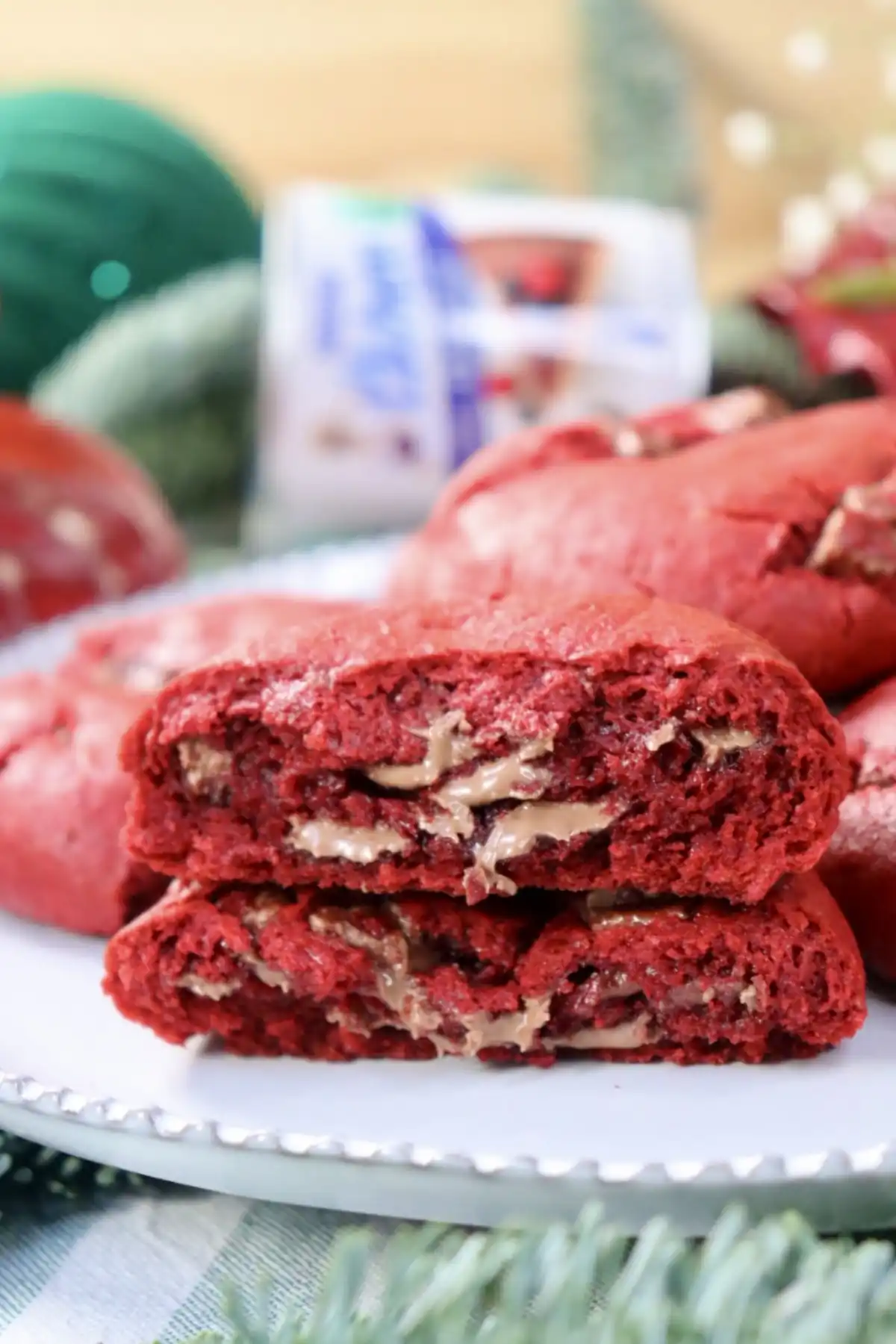 romisbakes recipe Red velvet cookies