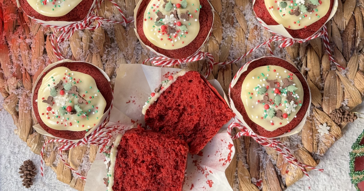 romisbakes receta Muffins red velvet