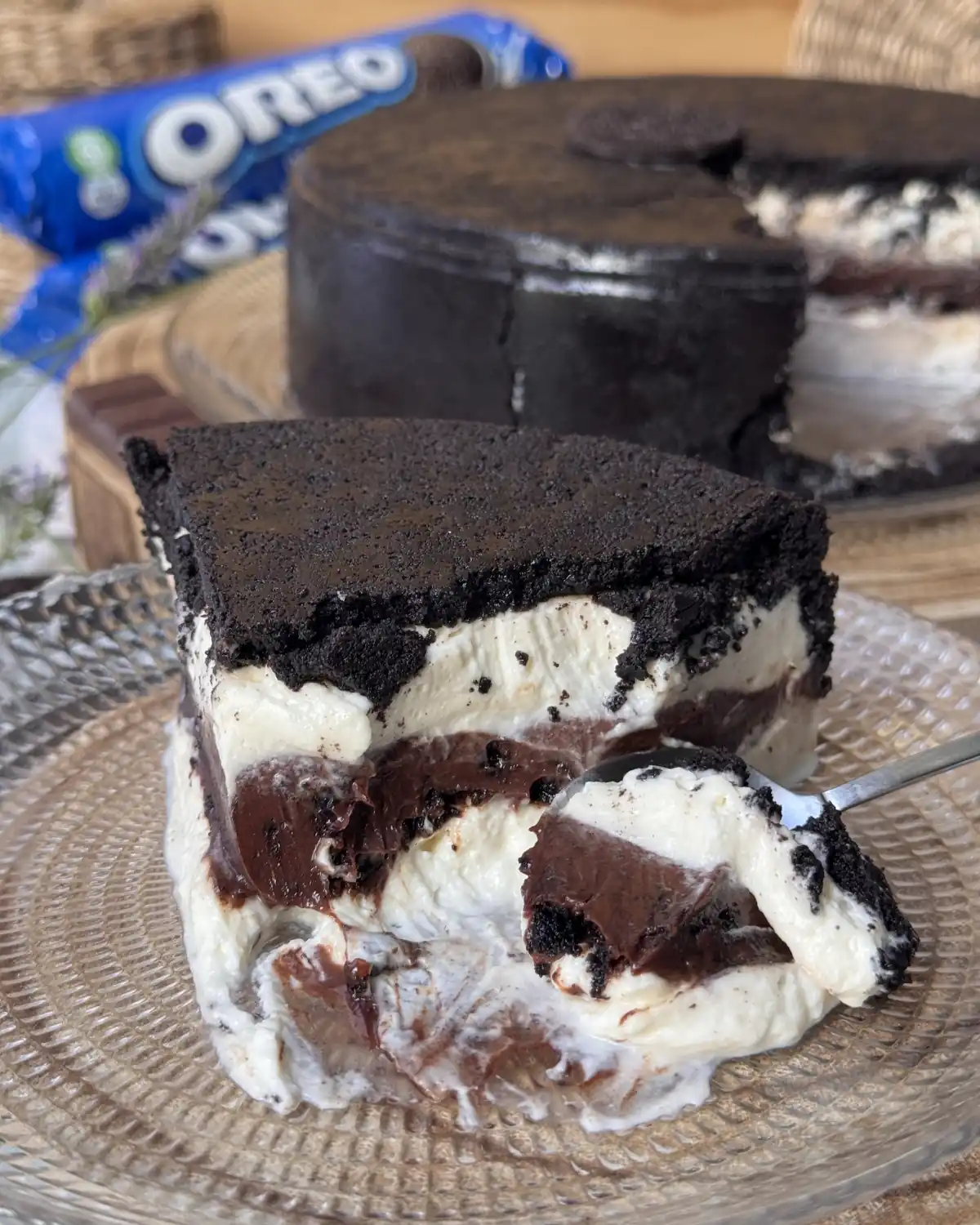 romisbakes recipe Upside Down Oreo Cheesecake