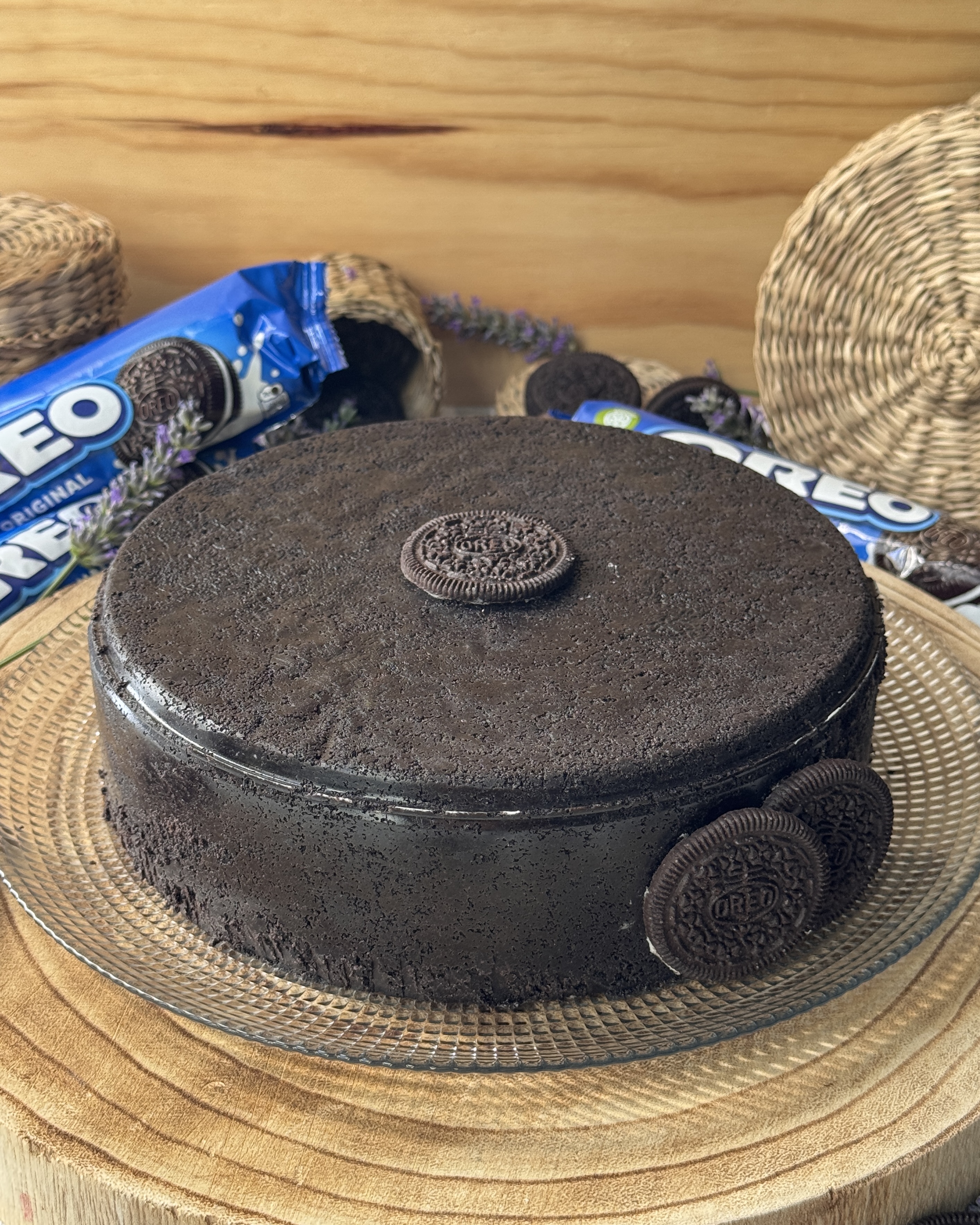 romisbakes recipe Upside down oreo cheesecake