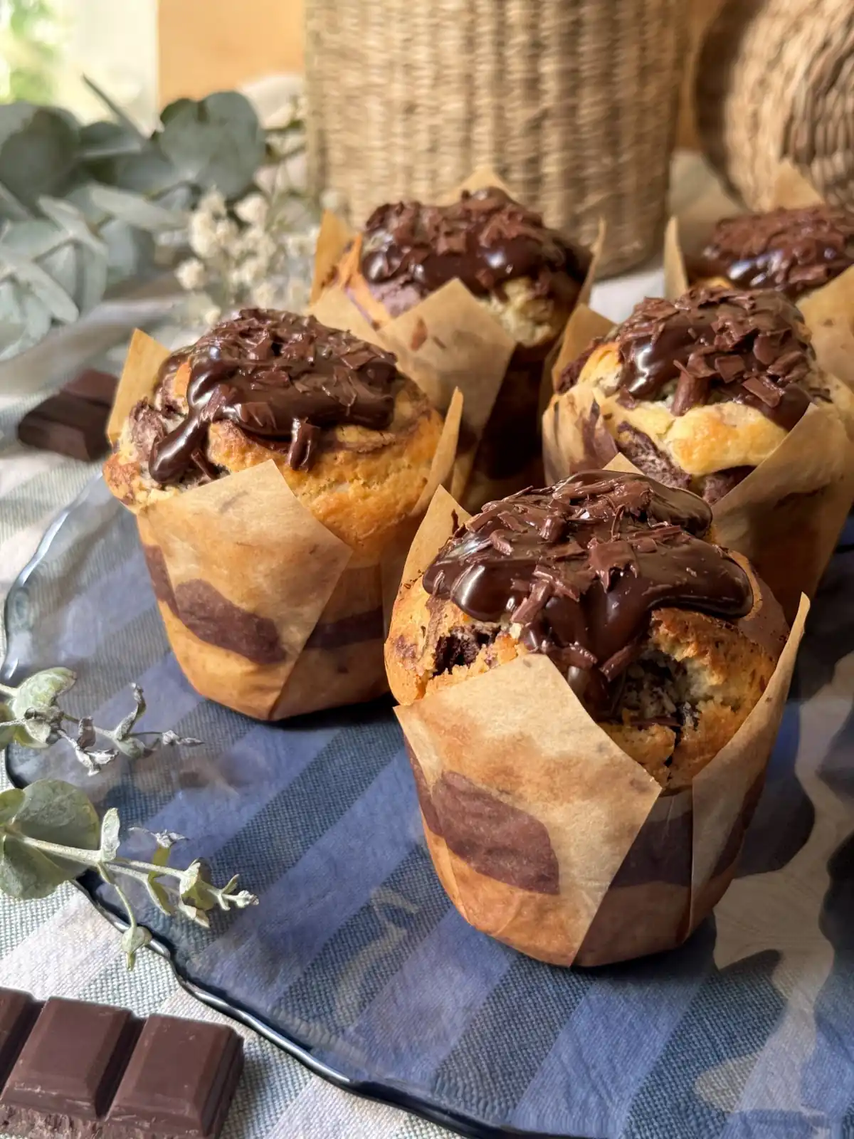 romisbakes recipe Vanilla and Chocolate Muffins