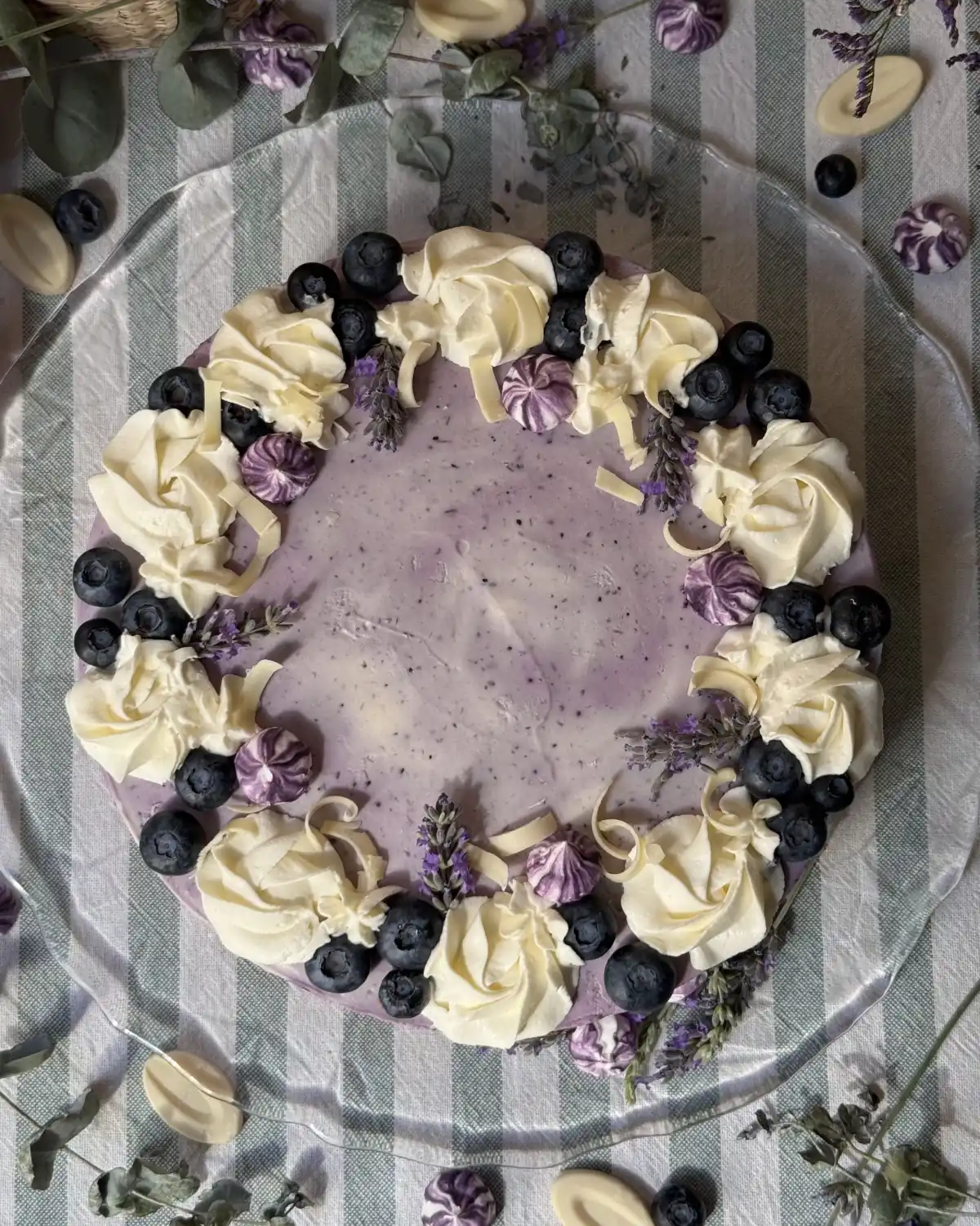 romisbakes receta Cheesecake de chocolate blanco y arándanos